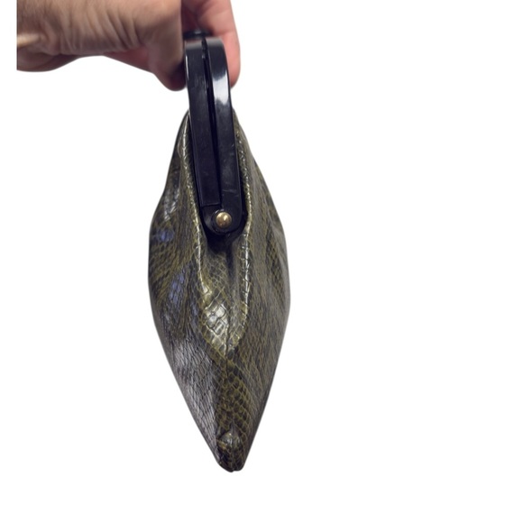 Vintage Valerie Made In Italy Green Snakeskin Classic Retro Kiss lock Clutch - Picture 7 of 15